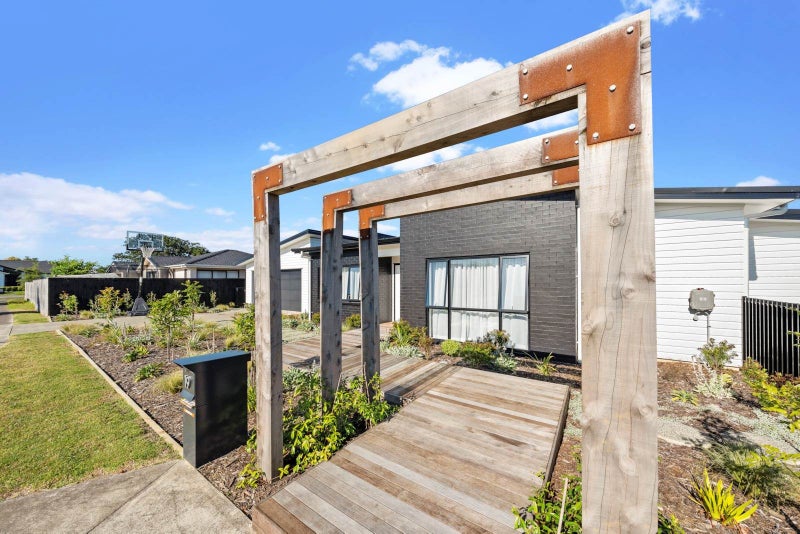 19 Raymond Grace Avenue, Huapai, Kumeu - Carousel 2