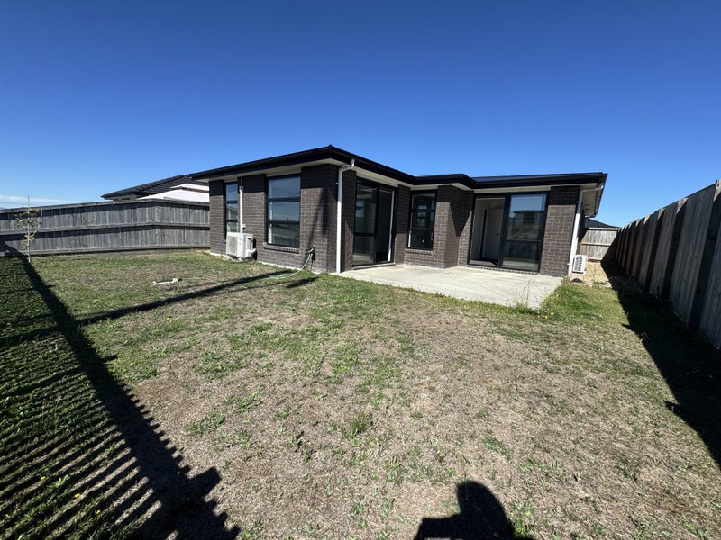 37 Pragma Rise, Huntington, Hamilton - Carousel 10