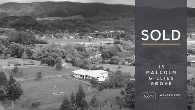 15 Malcolm Gillies Grove, Totara Park, Upper Hutt - Carousel 1