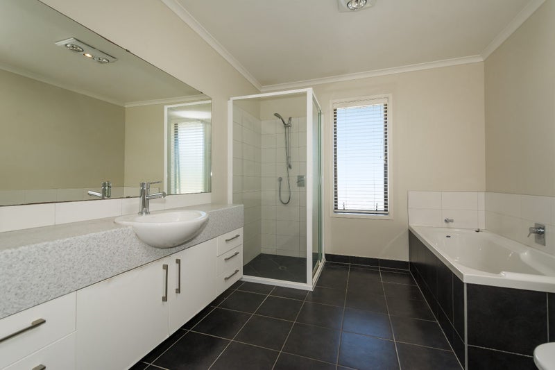 16 Bundoran Way, Pinehill, Auckland - Carousel 16