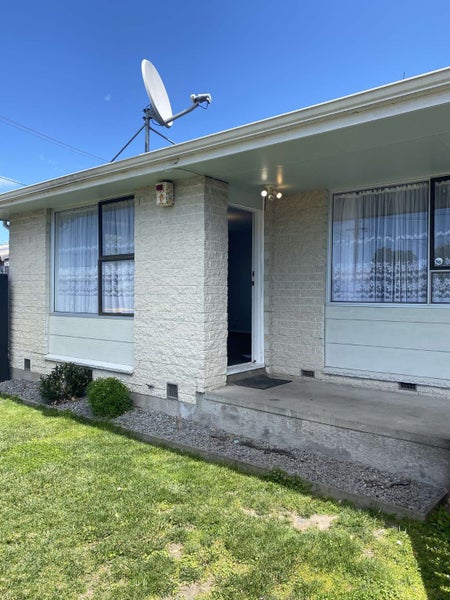 2/154 Palmers Road, New Brighton, Christchurch - Carousel 1