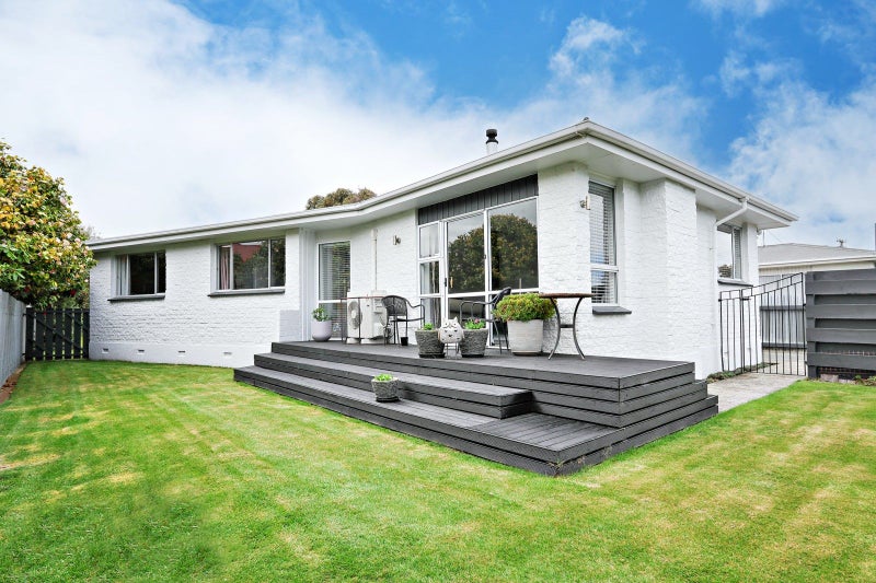 7 Cunningham Street, Grasmere, Invercargill - Carousel 1