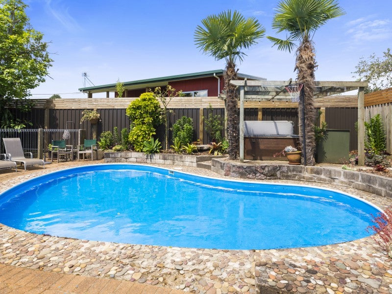 6A Graham Road, Lynmore, Rotorua - Carousel 1