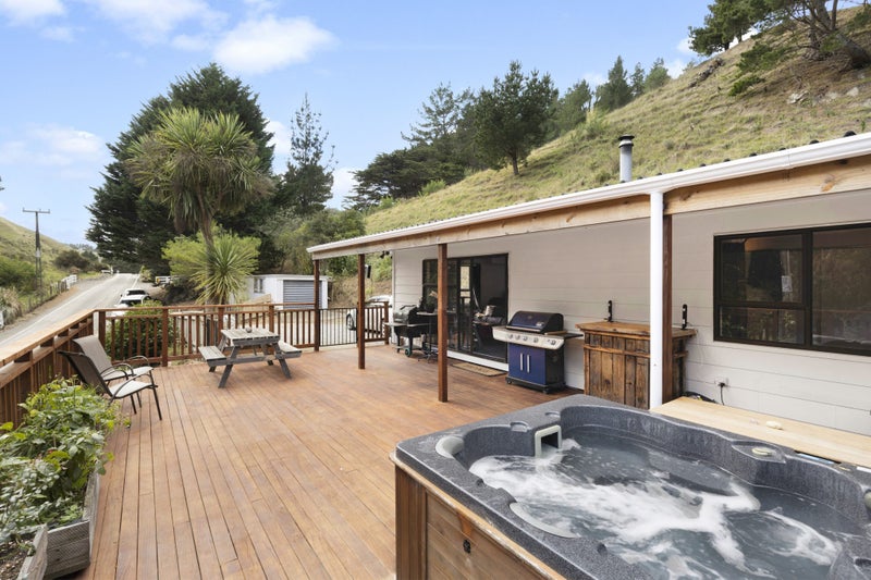 337 Takarau Gorge Road, Ohariu, Wellington - Carousel 2