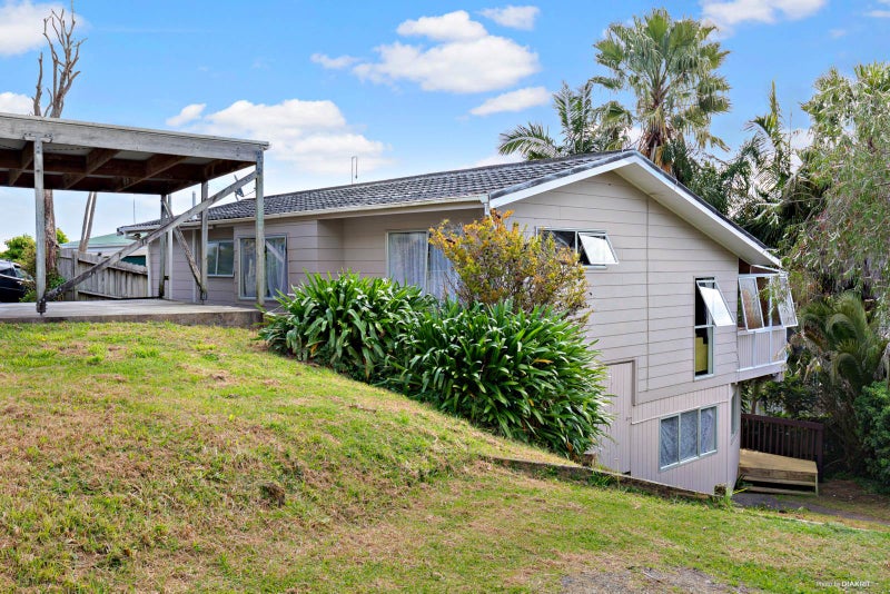 1/30 Houston Place, Bayview, Auckland - Carousel 1