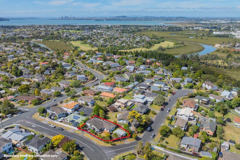 2 Redwood Drive, Massey, Auckland - Carousel 12