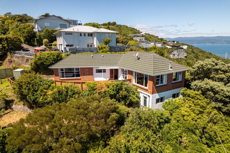 283 Cockayne Road, Ngaio, Wellington - Carousel 1