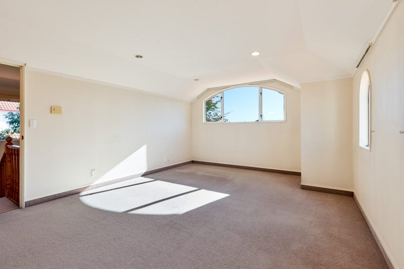 5 Park Road, Greenmeadows, Napier - Carousel 2