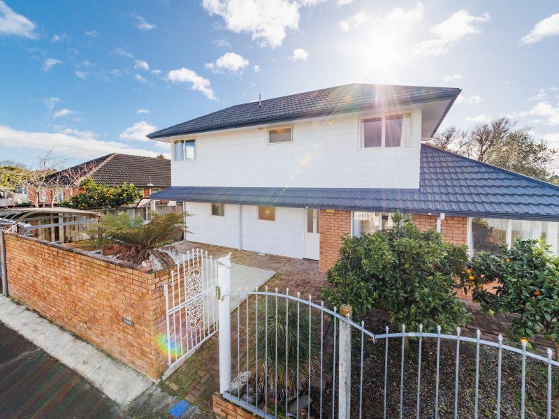 1 Ayr Place, Hokowhitu, Palmerston North - Carousel 22