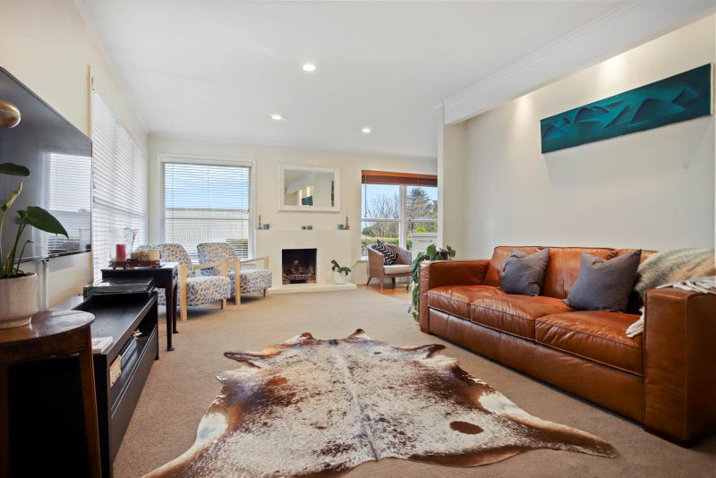 75 Fancourt Street, Meadowbank, Auckland - Carousel 2