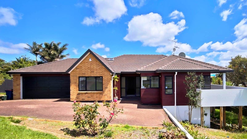 58 Sunset Road, Unsworth Heights, Auckland - Carousel 1