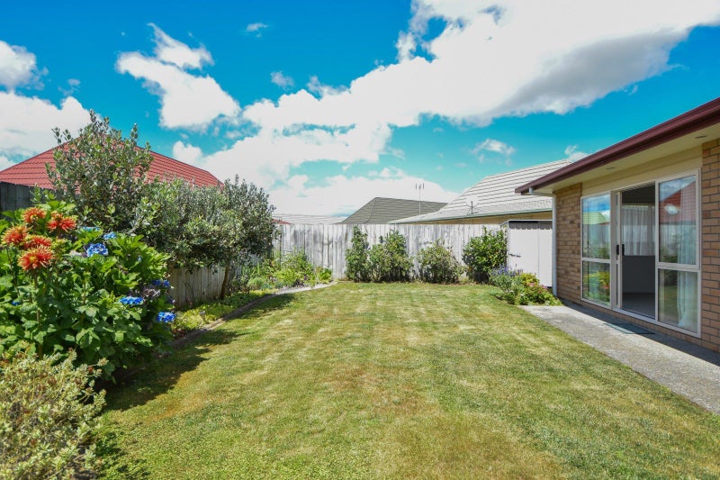 53/55 Armstrong Avenue, Carterton, Carterton - Carousel 2