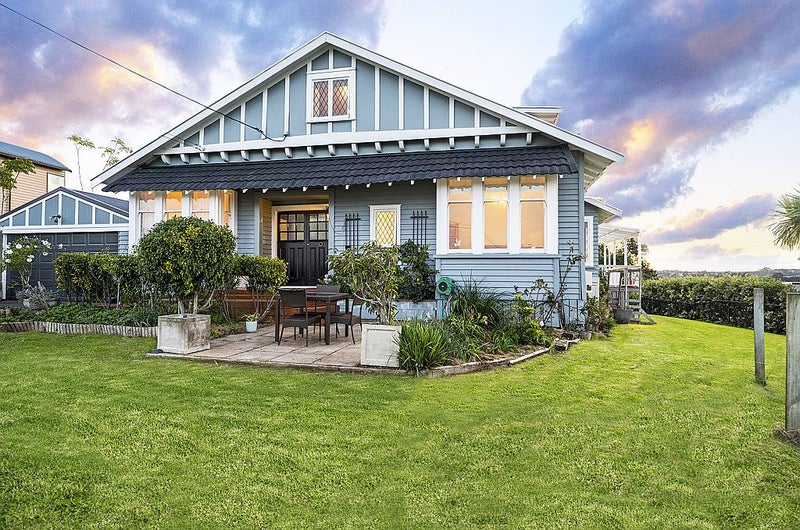 11 Lansdowne Street, Bayswater, Auckland - Carousel 2