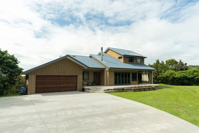 27 Kanehiana Drive, Te Kamo, Whangārei - Carousel 2