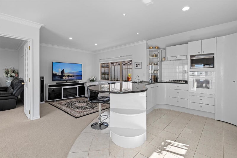 38 Harlech Glen, Bethlehem, Tauranga - Carousel 1