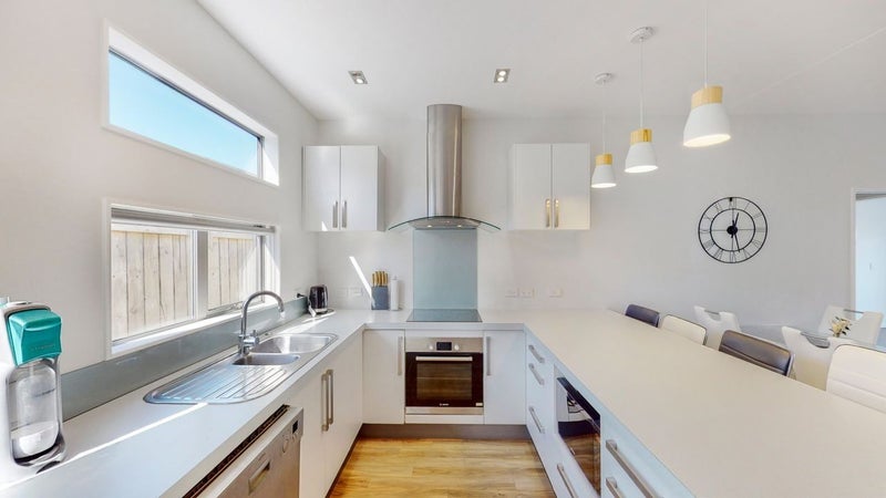 16B Argentine Avenue, Miramar, Wellington - Carousel 2