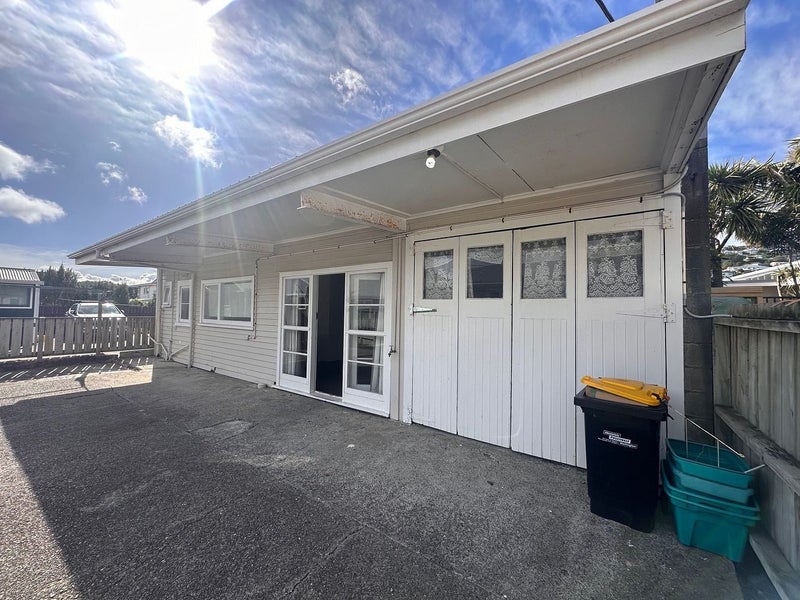44 Park Road, Miramar, Wellington - Carousel 1