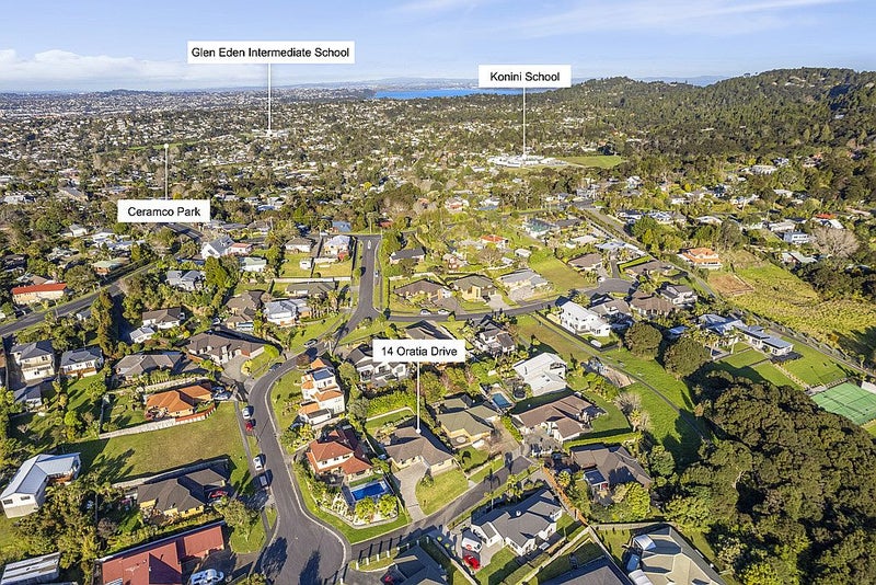 14 Oratia Drive, Glen Eden, Auckland - Carousel 28