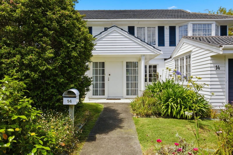 14 The Boulevard, Sunnyhills, Auckland - Carousel 39