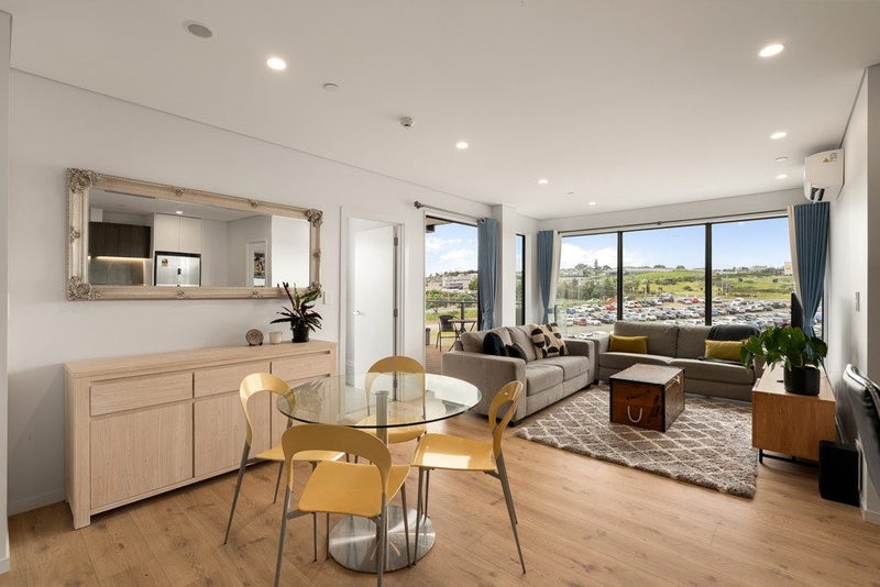 322/3 Kaipiho Lane, Albany, Auckland - Carousel 1