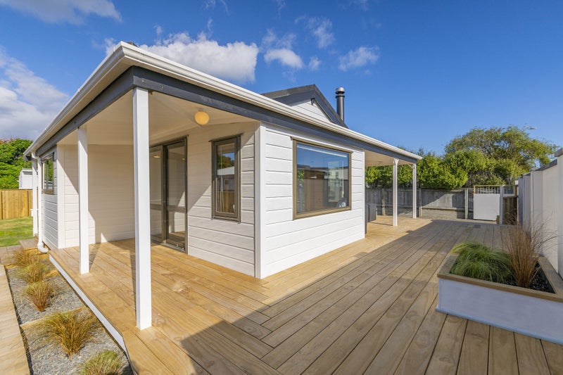 8A Hurley Road, Paraparaumu Beach, Paraparaumu - Carousel 2
