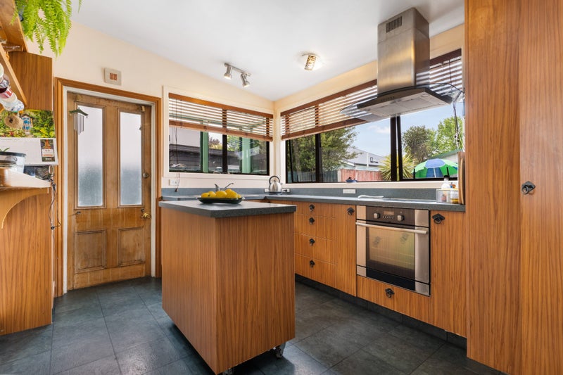 56 Thackeray Place, Waltham, Christchurch - Carousel 2