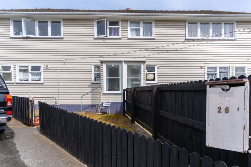 26 Derby Place, Cannons Creek, Porirua - Carousel 1