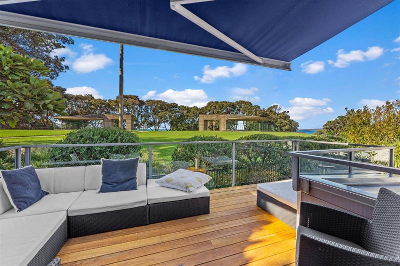 135 Beach Road, Castor Bay, Auckland - Carousel 2