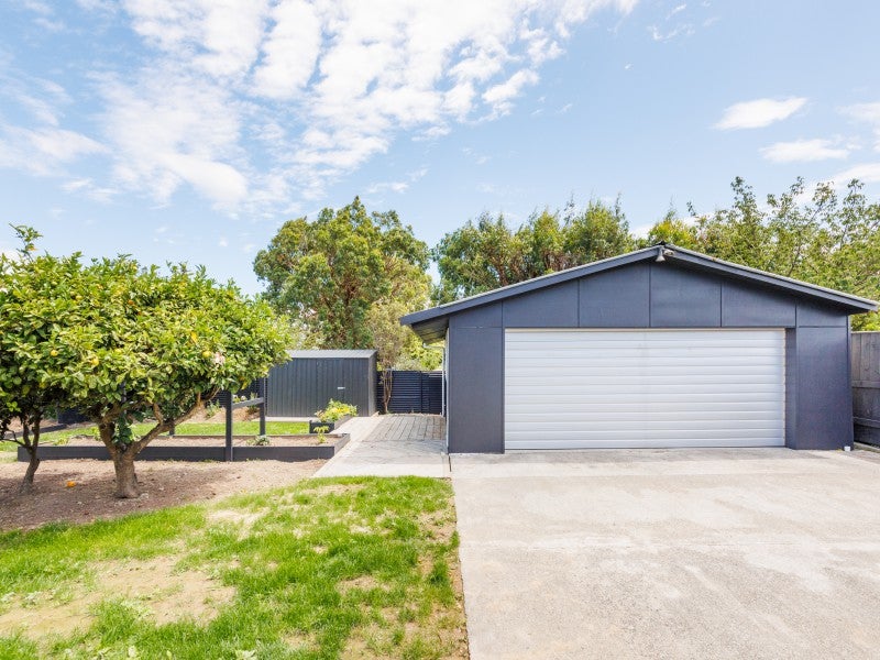 11 Benmore Avenue, Cloverlea, Palmerston North - Carousel 18