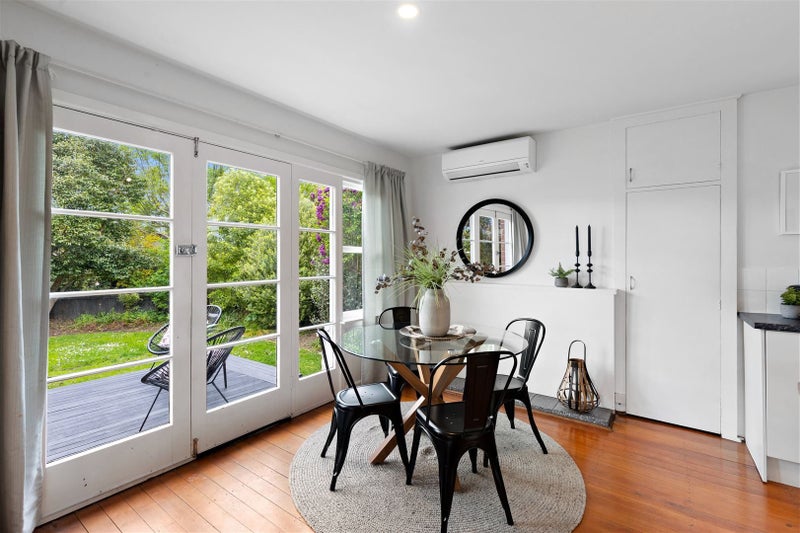 13 Yeovil Place, St Albans, Christchurch - Carousel 24