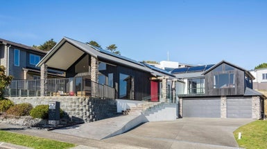 14 The Fjord, Aotea, Porirua - Carousel 1