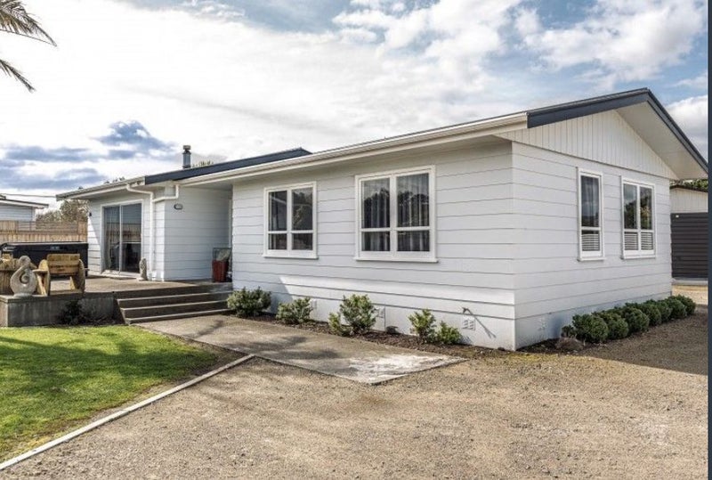 8A Kings Avenue, Gonville, Whanganui - Carousel 1
