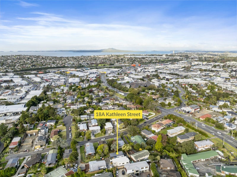 18 Kathleen Street, Totara Vale, Auckland - Carousel 21