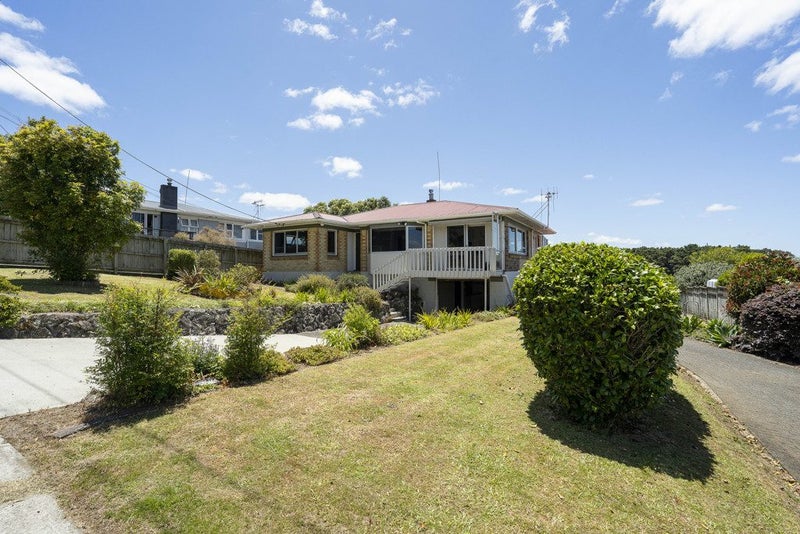 7 Gillingham Road, Kamo, Whangarei - Carousel 1