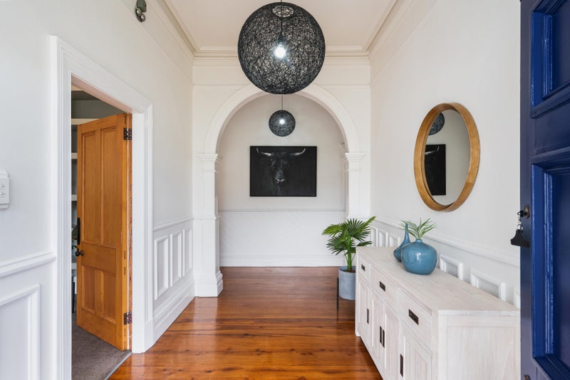 12 Napier Street, Belleknowes, Dunedin - Carousel 2