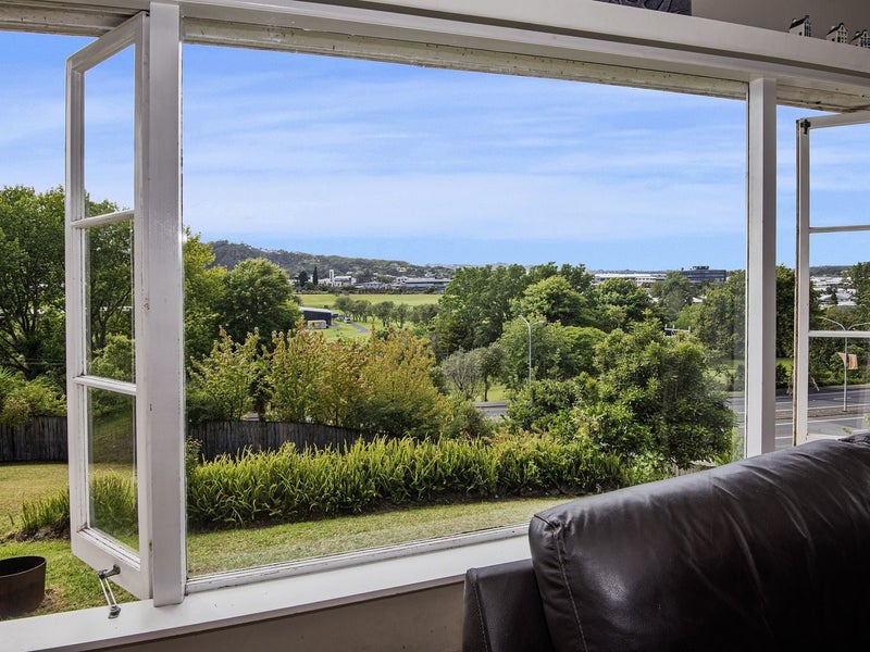 272 Western Hills Drive, Avenues, Whangarei - Carousel 2