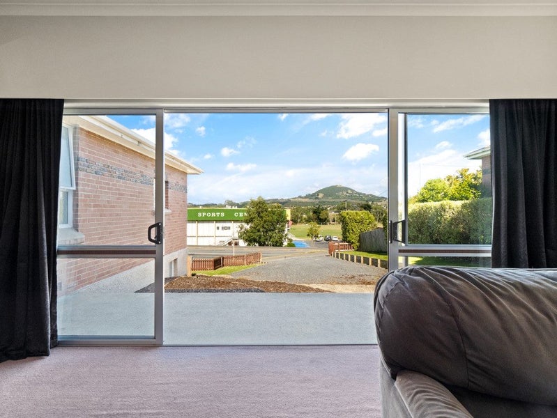 317 Main South Road, Green Island, Dunedin - Carousel 2