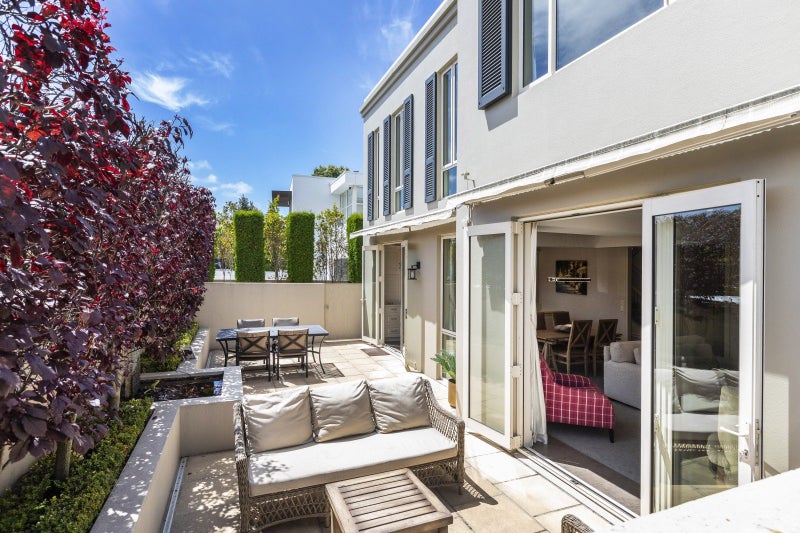 152 Merivale Lane, Merivale, Christchurch - Carousel 2