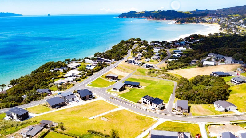 12 Blue Moon Rise, Langs Beach, Waipu - Carousel 1