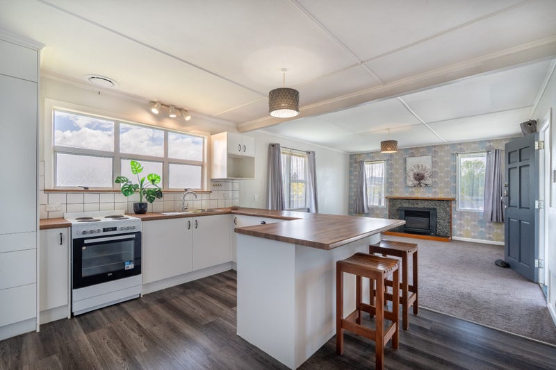 21 Cockburn Street, Onerahi, Whangarei - Carousel 1