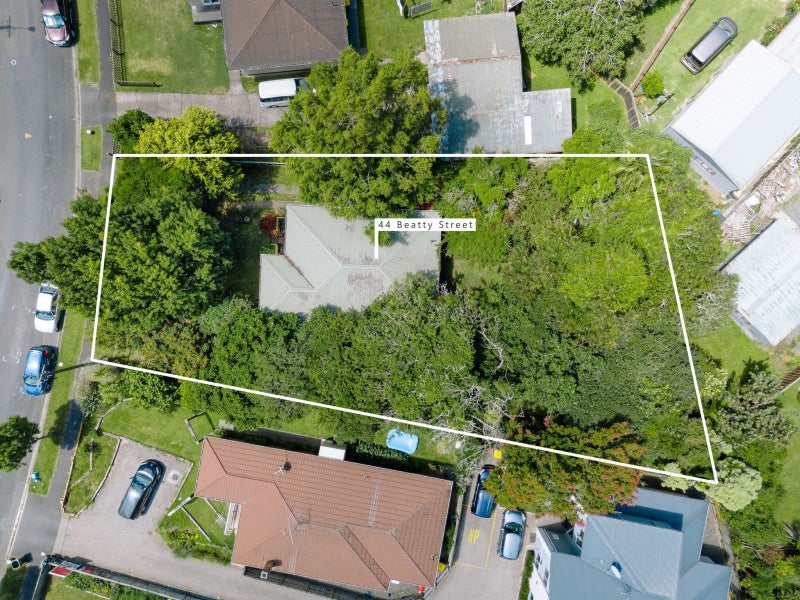 44 Beatty Street, Melville, Hamilton - Carousel 1