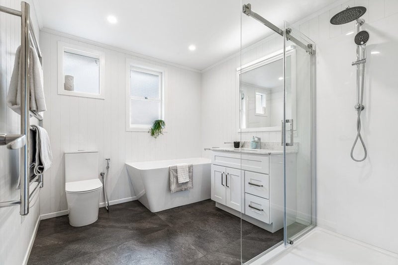 242 Henderson Valley Road, Henderson, Auckland - Carousel 33