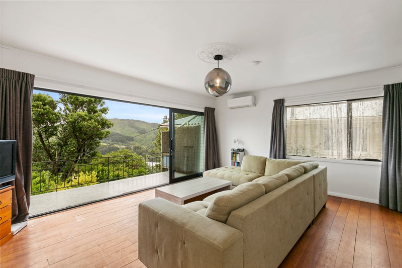 108 Pembroke Road, Wilton, Wellington - Carousel 2