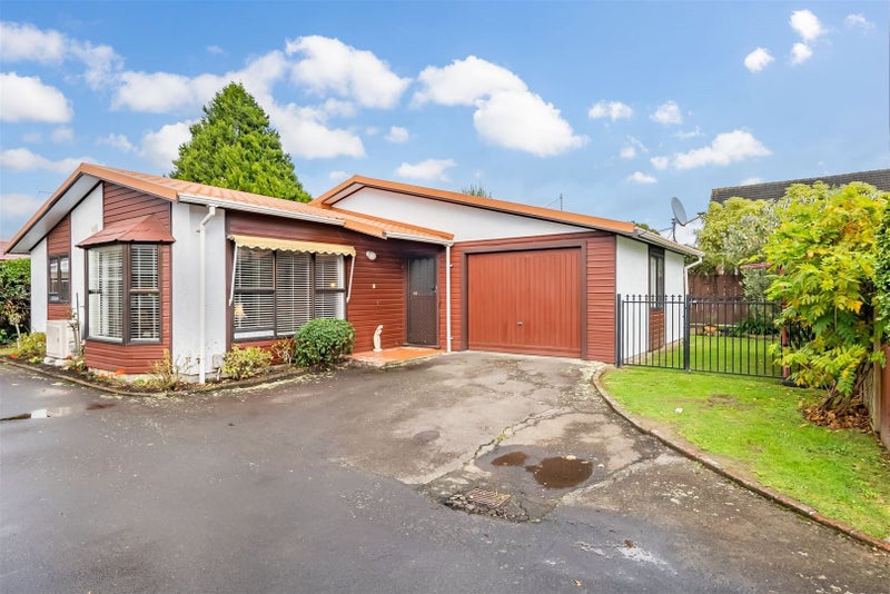 390B Fergusson Drive, Heretaunga, Upper Hutt - Carousel 1