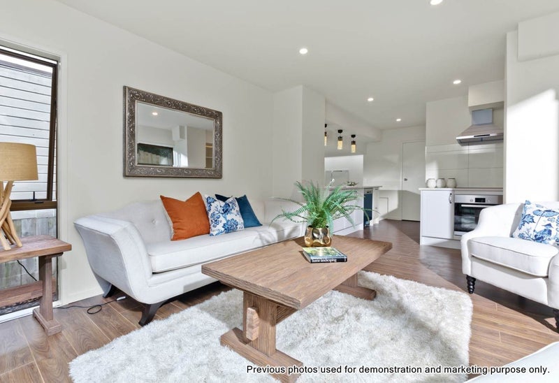 2/51 Seaton Road, Murrays Bay, Auckland - Carousel 21