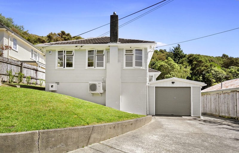 58 Hay Street, Naenae, Lower Hutt - Carousel 1