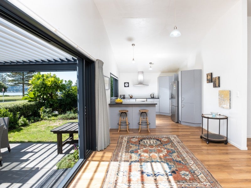 18 Ferguson Avenue, Westshore, Napier - Carousel 2