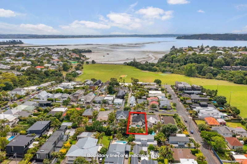 21 Edgars Road, Westmere, Auckland - Carousel 2