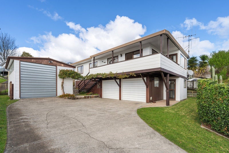 466B Fraser Street, Parkvale, Tauranga - Carousel 1