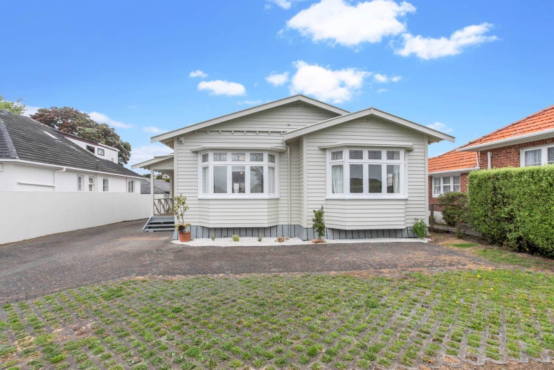 1/14 Somerset Road, Mount Roskill, Auckland - Carousel 2